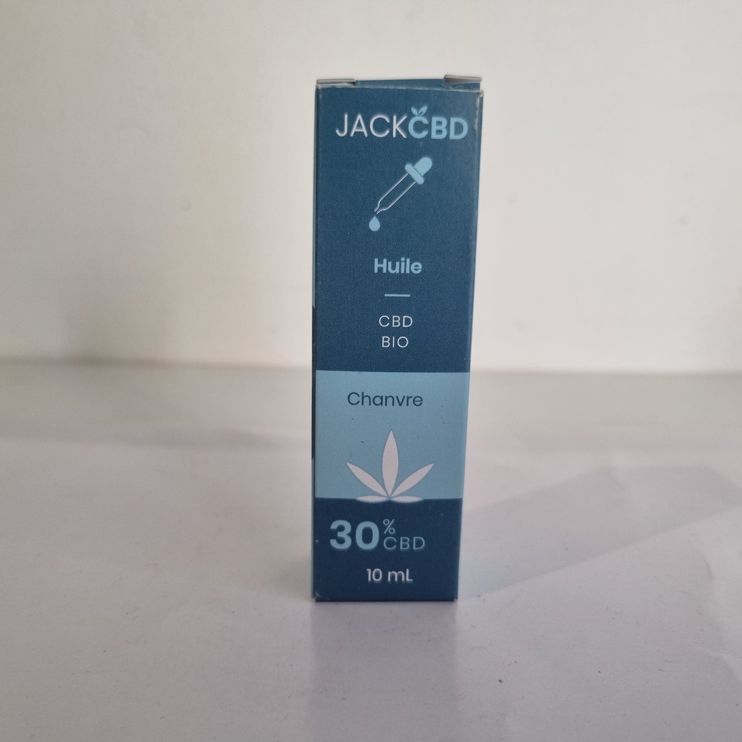 Huile de chanvre CBD riche en Cannabidiol - 5% / 10% / 15% / 20% / 25% / 30% - JACK CBD